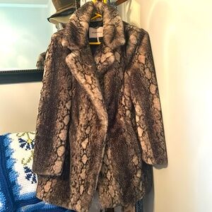 BCBG generation faux fur coat